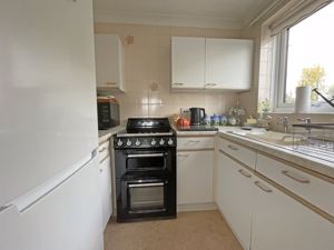 Photo 6- click for photo gallery